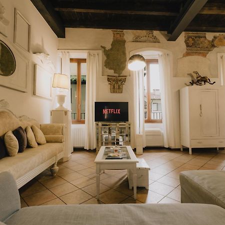 Piazza Erbe Luxury Apartment Verona Luaran gambar