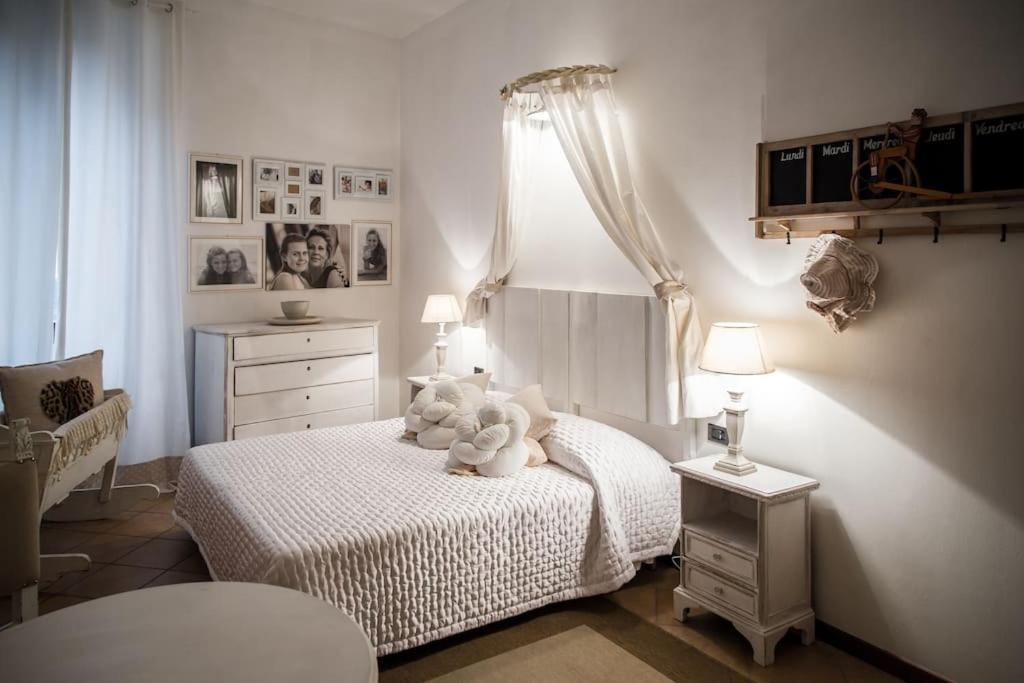 Piazza Erbe Luxury Apartment Verona Luaran gambar